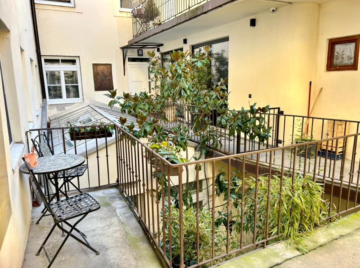 Skau Family Venturska Apartment Bratislava Luaran gambar